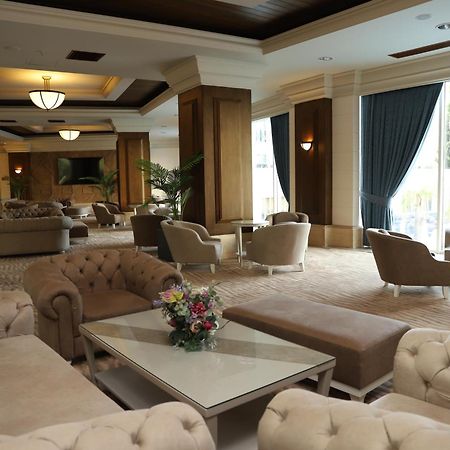 קמר Meder Resort Hotel מראה חיצוני תמונה