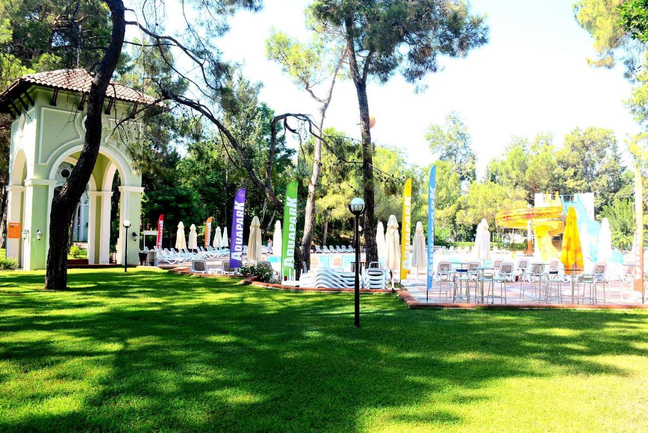 קמר Meder Resort Hotel מראה חיצוני תמונה
