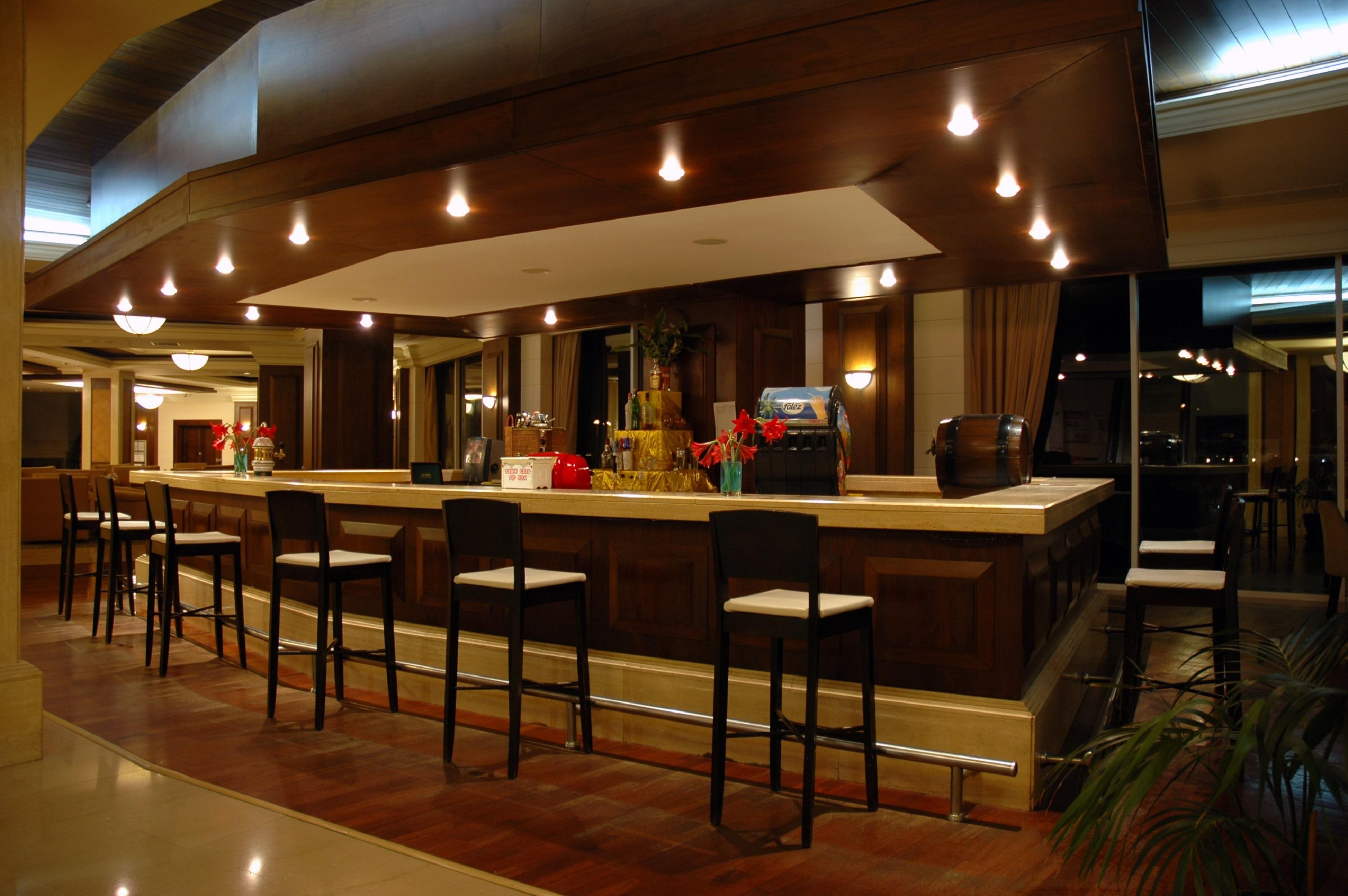 קמר Meder Resort Hotel מראה חיצוני תמונה
