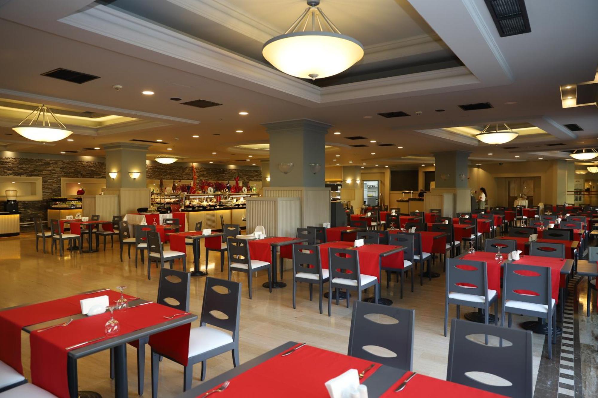 קמר Meder Resort Hotel מראה חיצוני תמונה