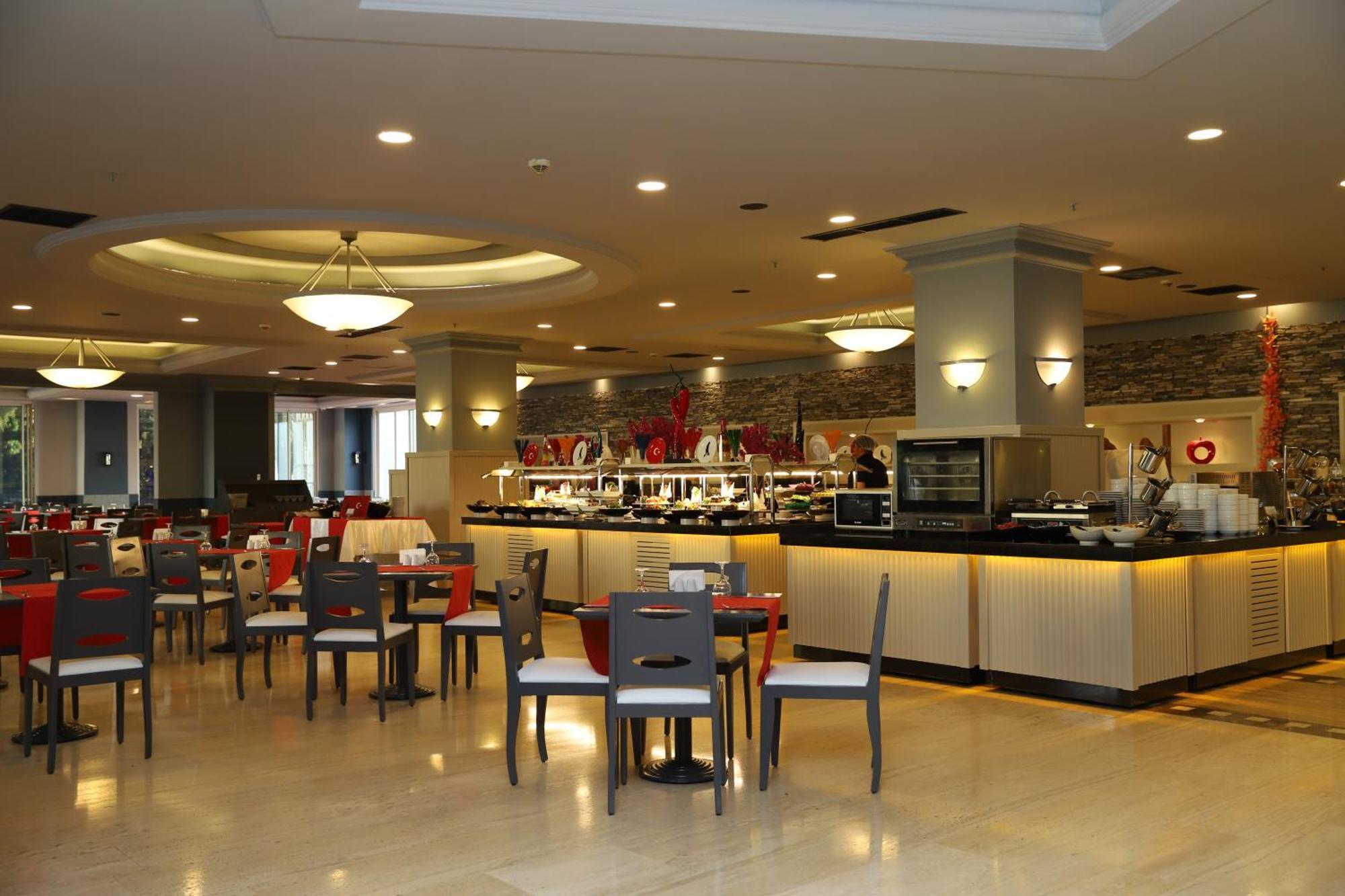 קמר Meder Resort Hotel מראה חיצוני תמונה