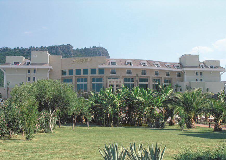 קמר Meder Resort Hotel מראה חיצוני תמונה